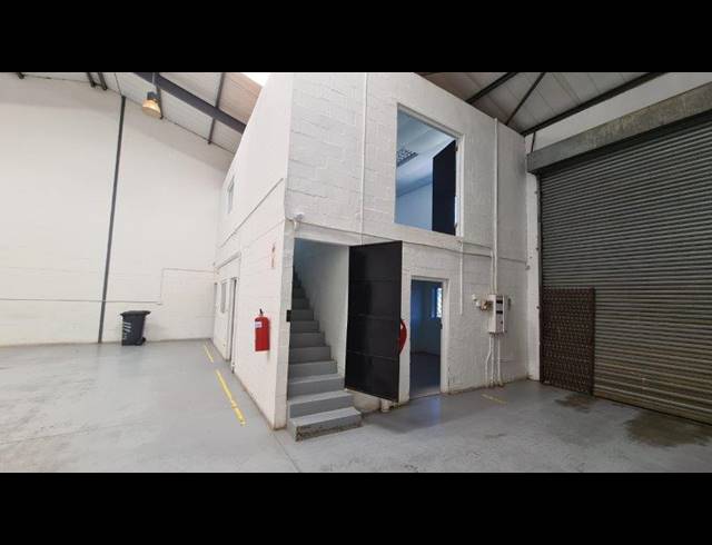 564M² WAREHOUSE TO LET IN KILLARNEY GARDENS